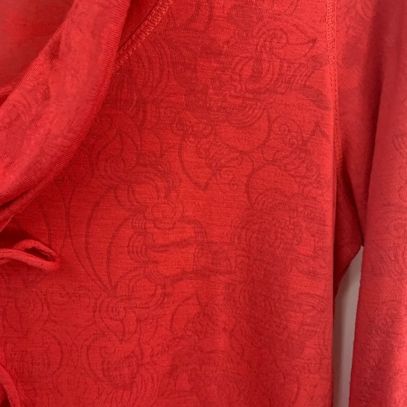 Eddie Bauer top - Picture 3 of 9